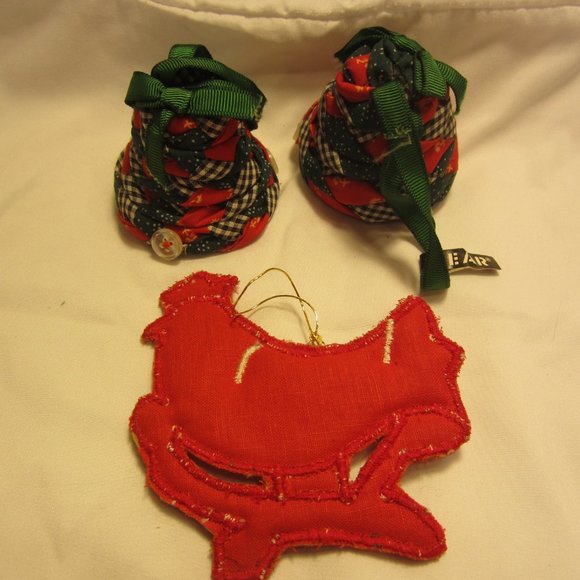 VTG 70'S FABRIC ORNAMENTS, 2 BELLS AND A PARTRIDGE - Picture 2 of 5